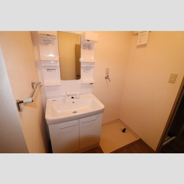 ヴァンベール冨士 洗髪洗面化粧台