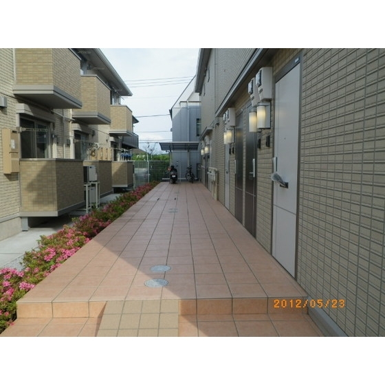 コメットＳ2階 外観