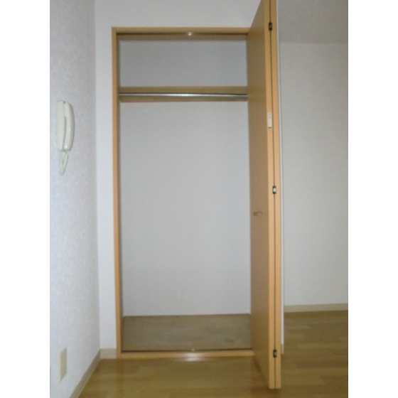 ルクソール405号室 クローゼット