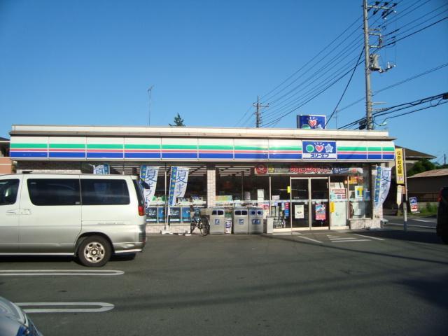 ファインパレス荻野 スリーエフ（コンビニ）まで30ｍ
