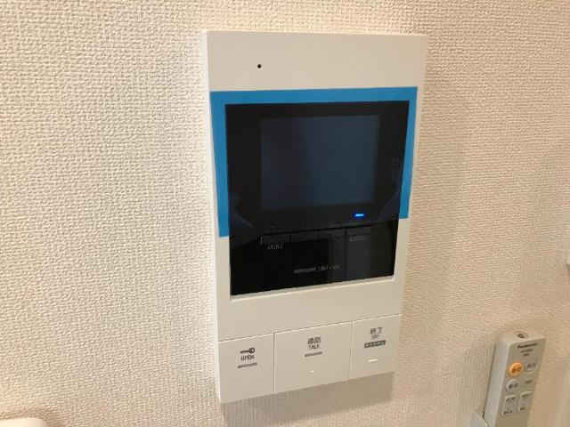 ルミエール高野303号室 カメラ付インターホン