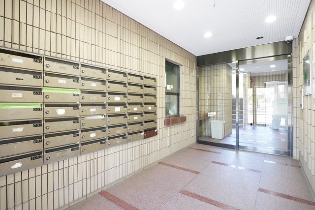 日神パレス西台第３ エントランス