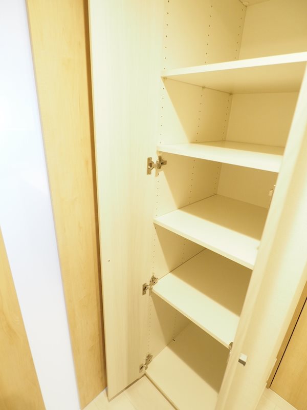 レジディア文京音羽1階 収納