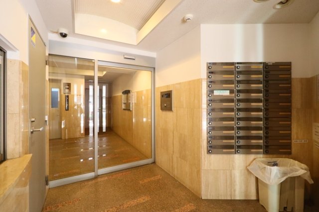 レジオス板橋本町アヴィニティー エントランス