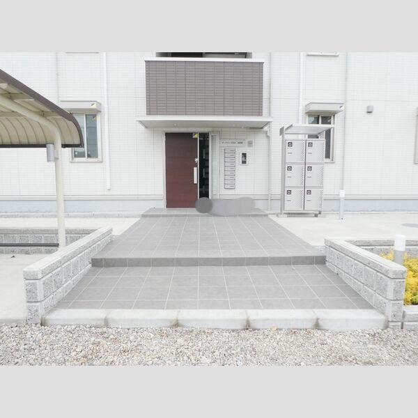 オーチャードヒル　四番館 エントランス