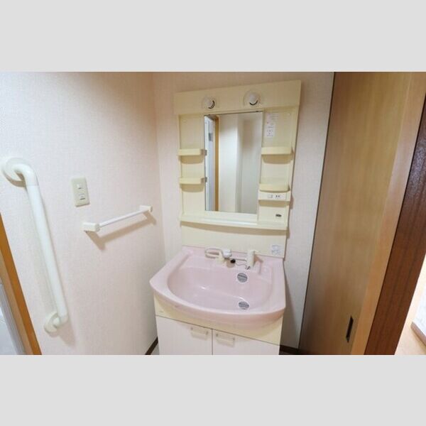 アバンドーネ高橋306号室 洗髪洗面化粧台