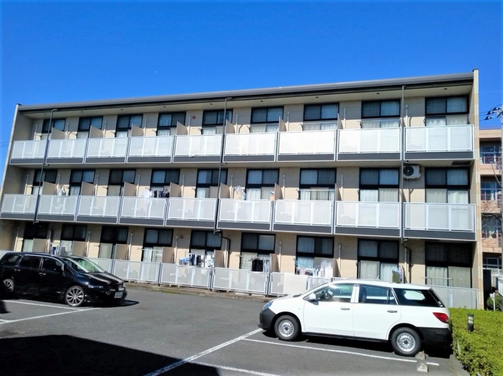 レオパレスバリオクラーロの外観画像