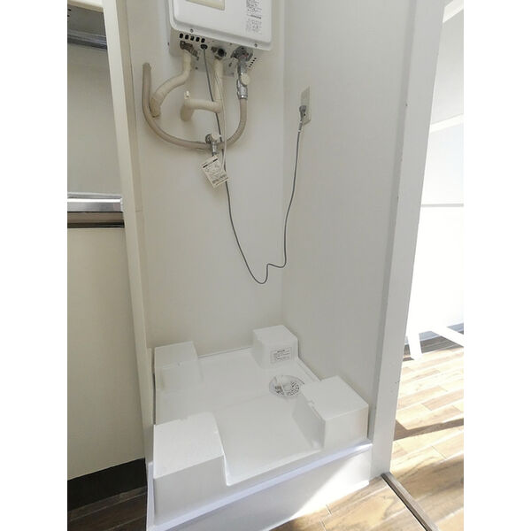 BoatHouse007B号室 洗濯機置場