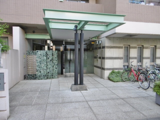 ＵＧＨ武蔵小杉 皆様をお迎えするエントランスです☆