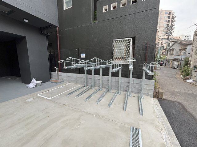 GENOVIA文京千駄木1101号室 駐輪場