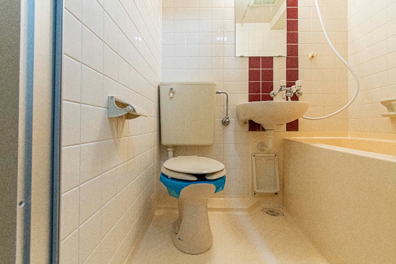 ライオンズマンション拝島第二2階 トイレ