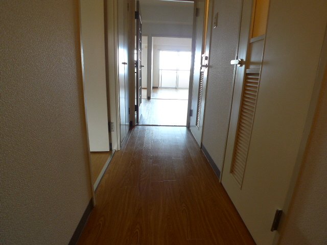 ペアヒルズ大野 玄関