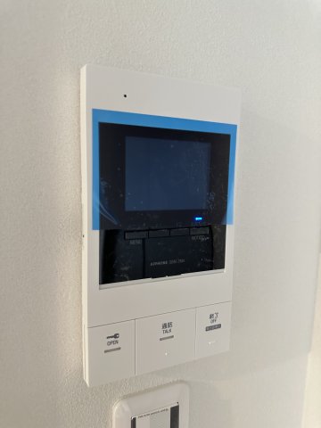 ベイルーム厚木幸町203号室 ＴＶモニターホン＆オートロック付きでセキュリティーもバッチリ！！