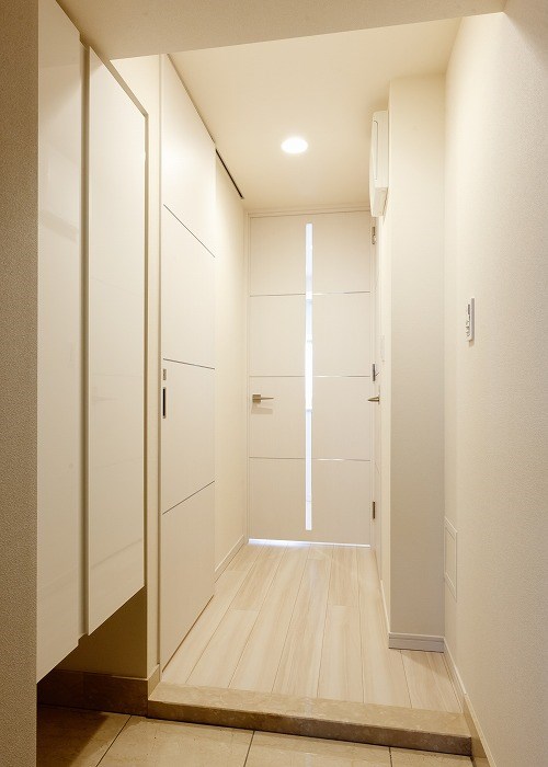 グランドコンシェルジュ六本木5階 玄関