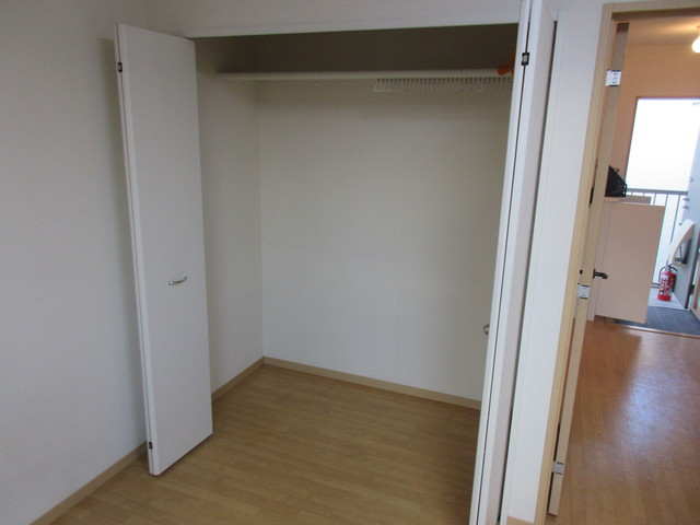 マスキンハイツ 収納