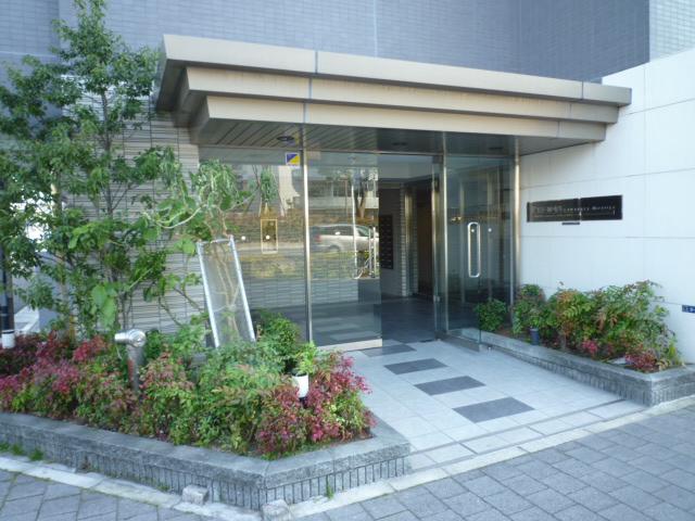 リクレイシア・コルテ川崎元木9階 エントランス