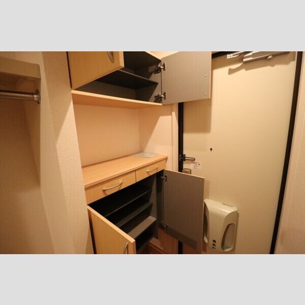 フォンテーヌ　Ⅴ シューズボックス