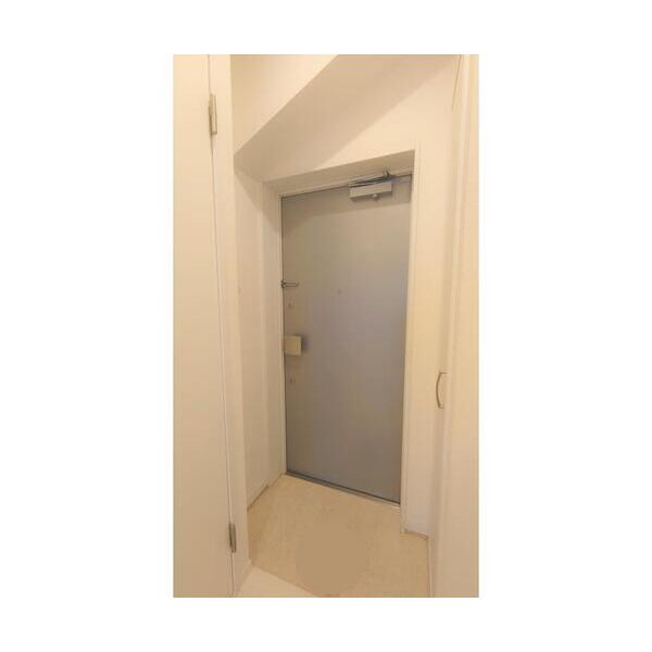 GRACIA　OGU401号室 玄関