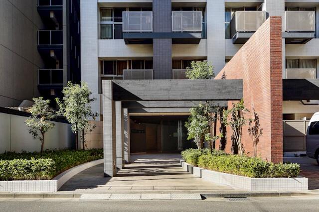 レジディア新宿イーストⅡ5階 エントランス