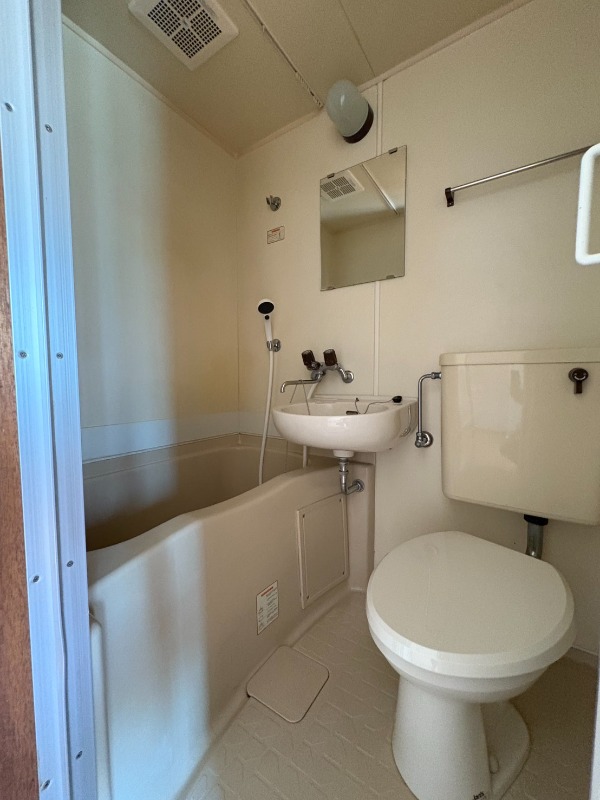 ニューヤングキャッスルB棟1階 お風呂