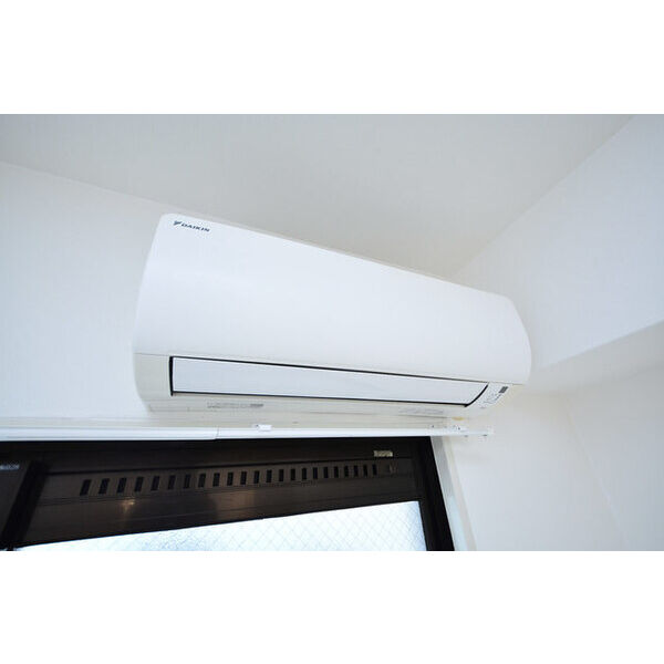 メゾン・ド・プリムヴェール0206号室 エアコン