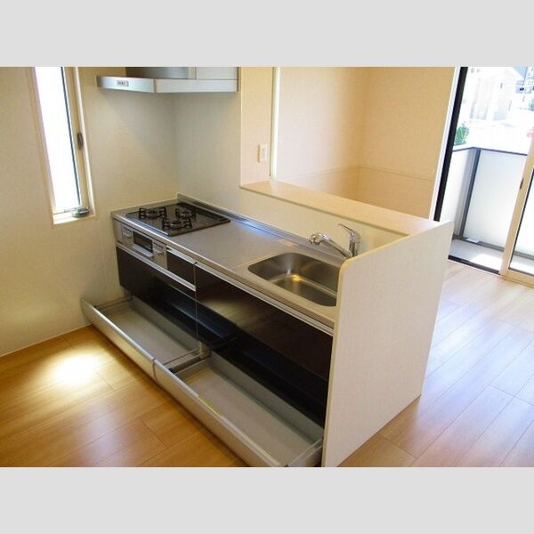 MKハイム キッチン　(3口コンロ)