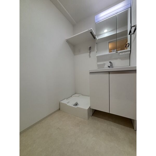 スプランディッド大島503号室 洗面