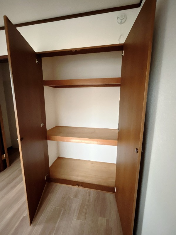 フローラマツノⅡ クローゼット