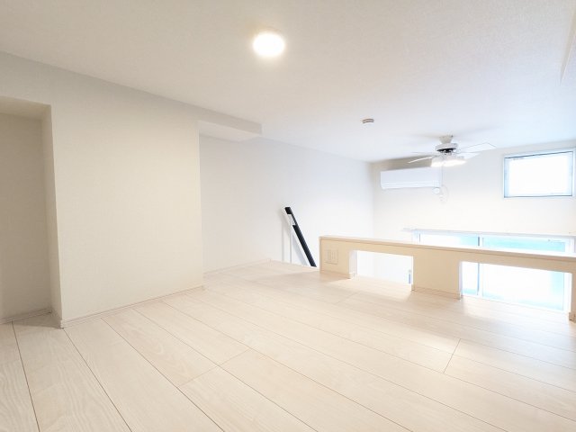 エイチワイコネクト東大泉0103号室 内観