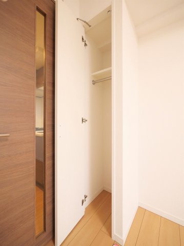 ラフィスタ横浜阪東橋Ⅱ5階 同建物別部屋の参考画像