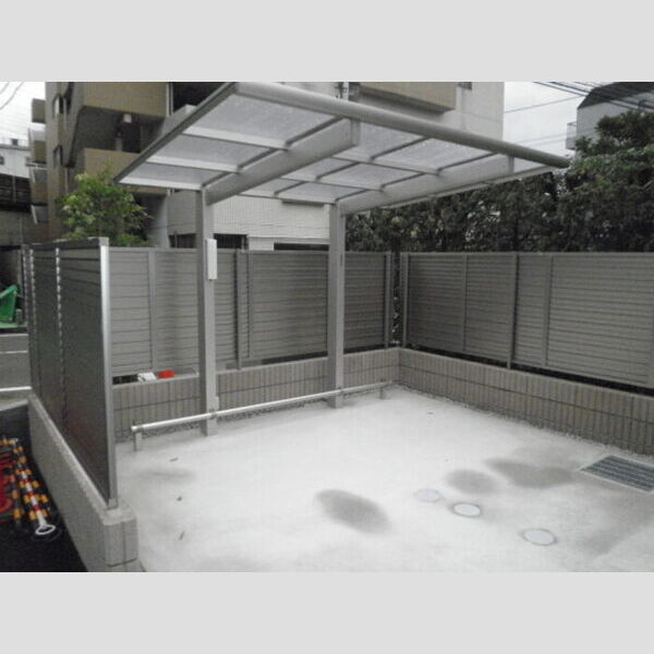 East GARDEN 綱島 駐車場