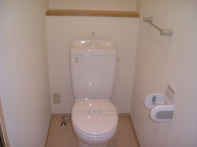 トレセリア横山0502号室 バス･トイレ別のお部屋です♪後ろには、物を置くことができます。