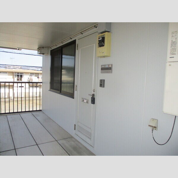 メゾン・セス 玄関