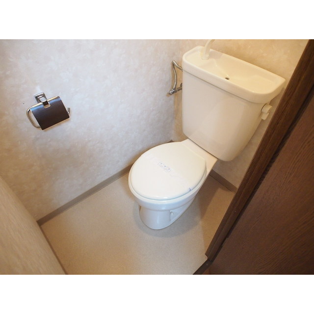 矢政コーポ202号室 バストイレ別！