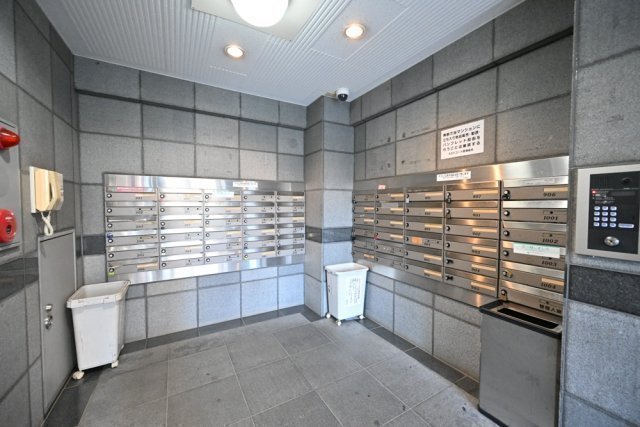 スカイコート世田谷用賀10階 エントランス