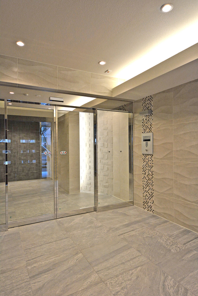 ザ・レジデンス・オブ・トーキョーＹ２１ エントランス