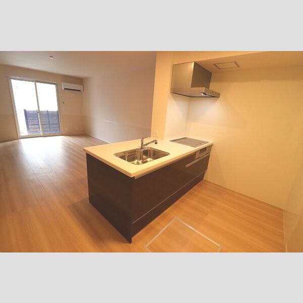 藍 システムキッチン