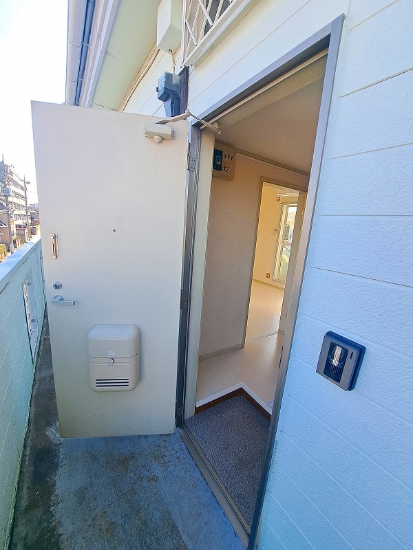 ヴァルトハイム 玄関