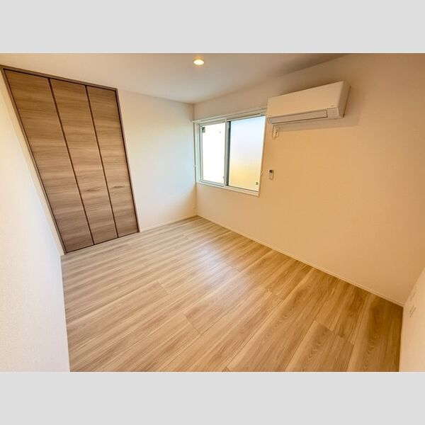 サリサ.l103号室 洋室