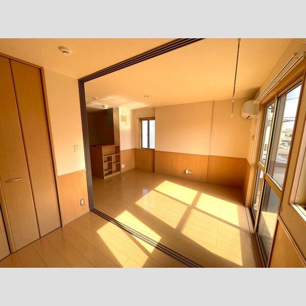 グランメール・M201号室 洋室からLDK