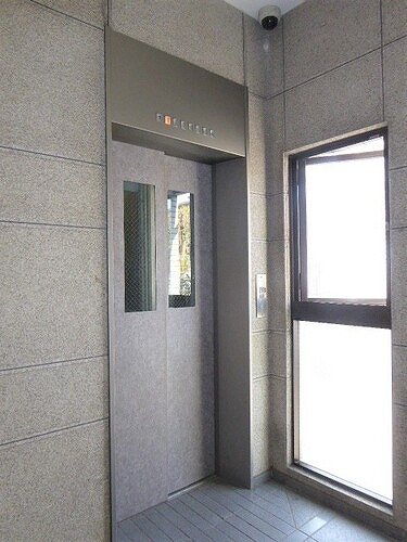 ビューハイツ高山6階 エレベーター　※2024年4月撮影