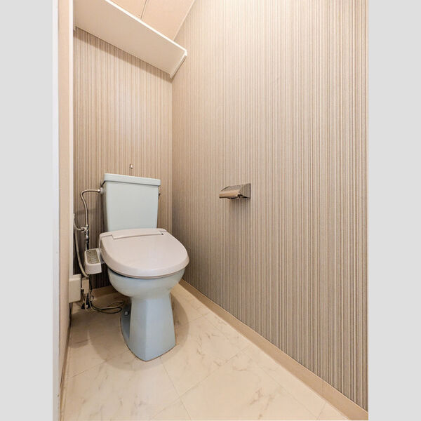 ビラ・フラワーヒル305号室 温水洗浄暖房便座