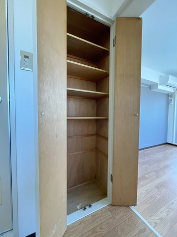 スカイコート白楽A号棟 シューズボックス