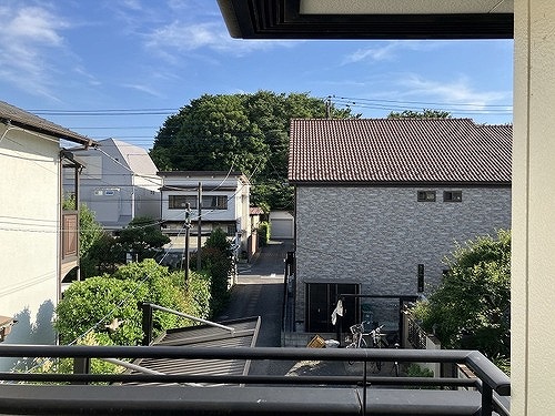 狛江市和泉本町テラスハウス 2階バルコニーからの眺望