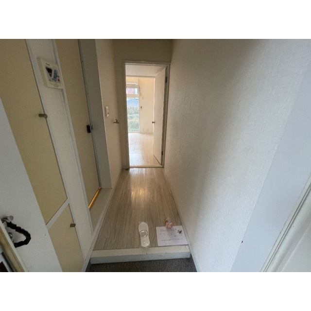 Reno所沢110号室 玄関