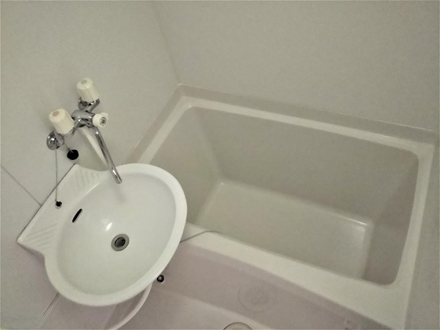 レオパレスＭ＆Ｋ310号室 浴室乾燥機