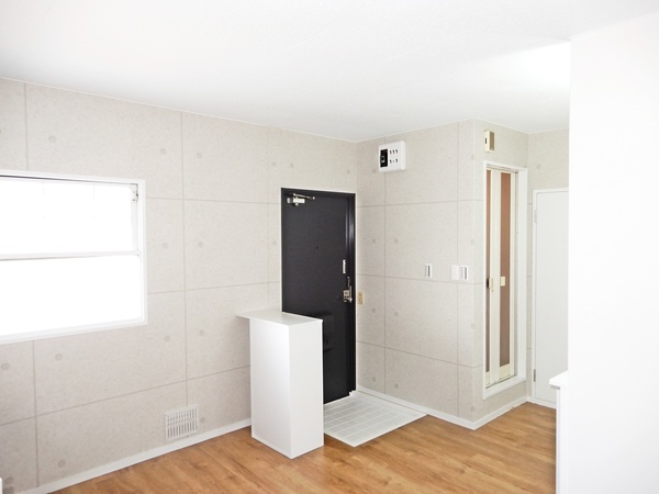 アーバンハイツ 玄関