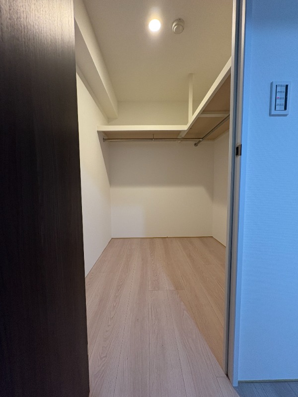Daiwaグレイスメゾン二子玉川2階 ウォークインクローゼット※写真201