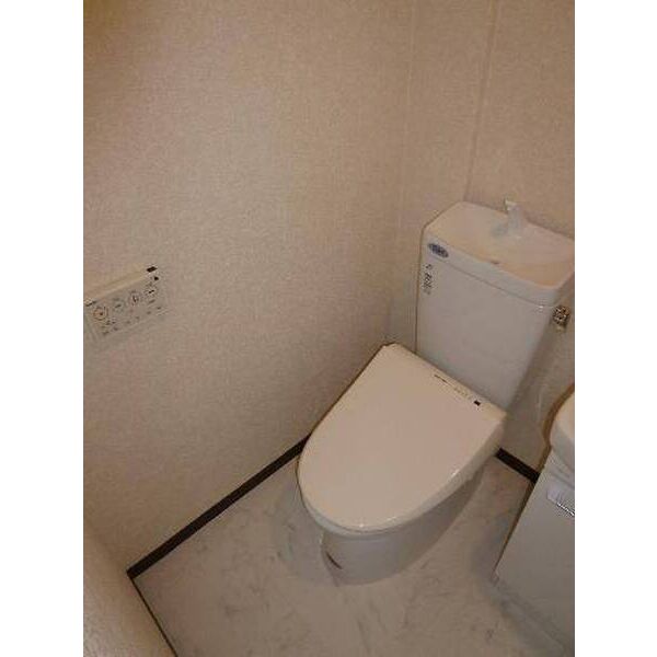 メゾン赤坂 トイレ