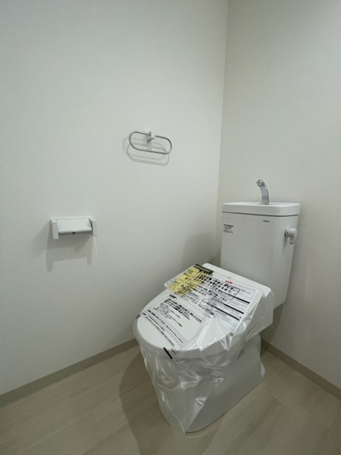 ブリーズ東船橋0202号室 トイレ